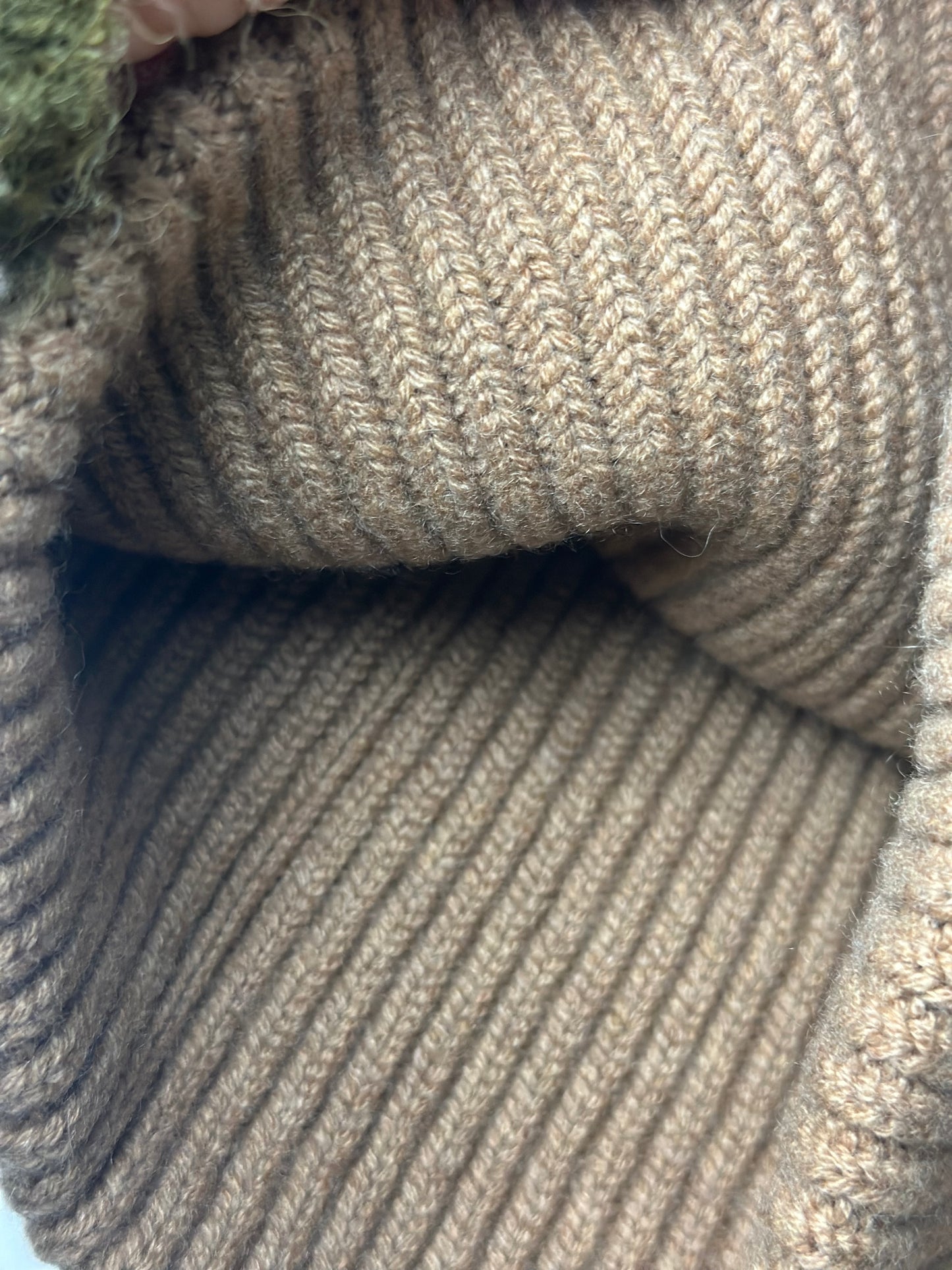 Pre-owned Louis Vuitton Knitted cashmere women’s tan beanie