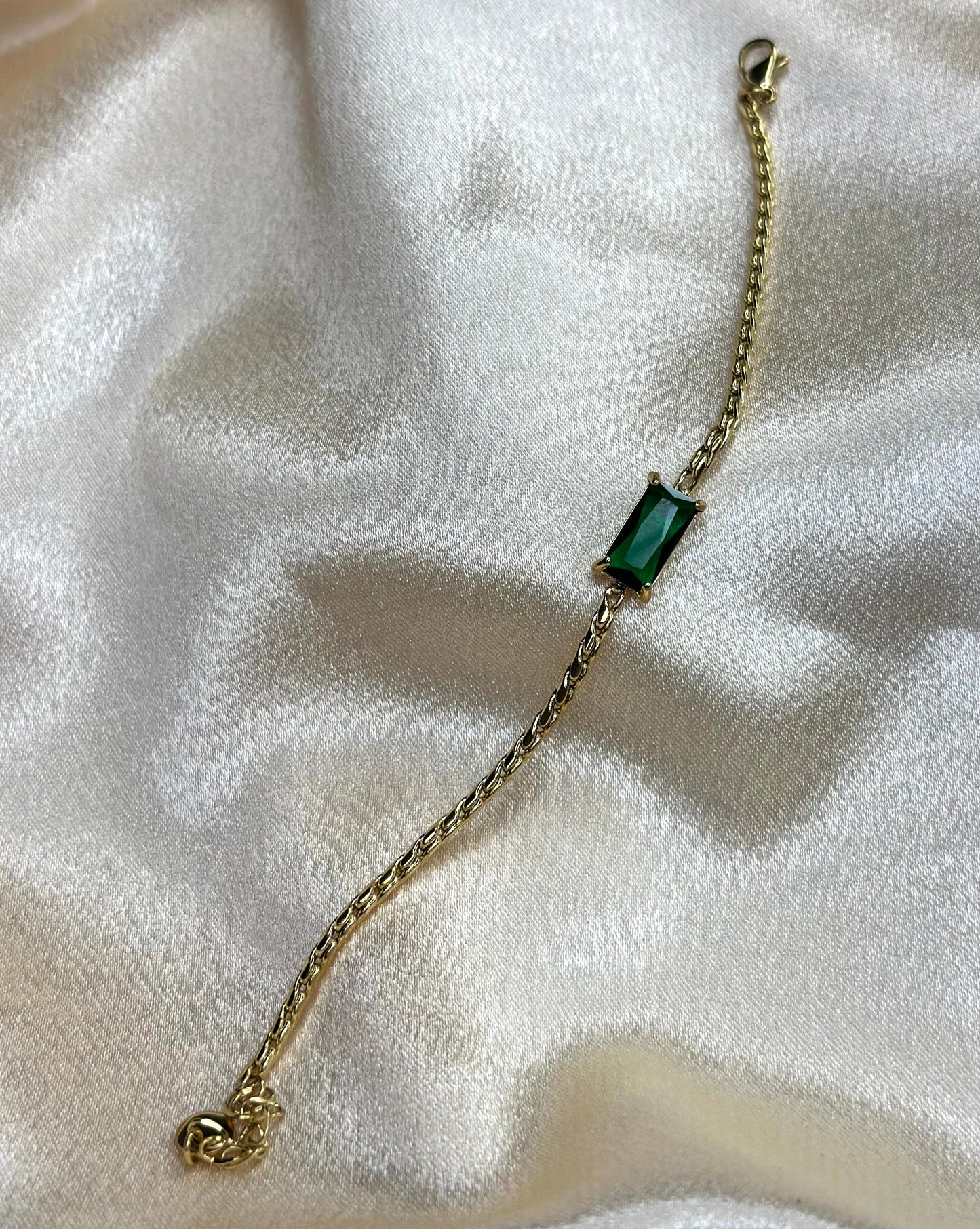 Melrose Glow-Emerald Green bracelet