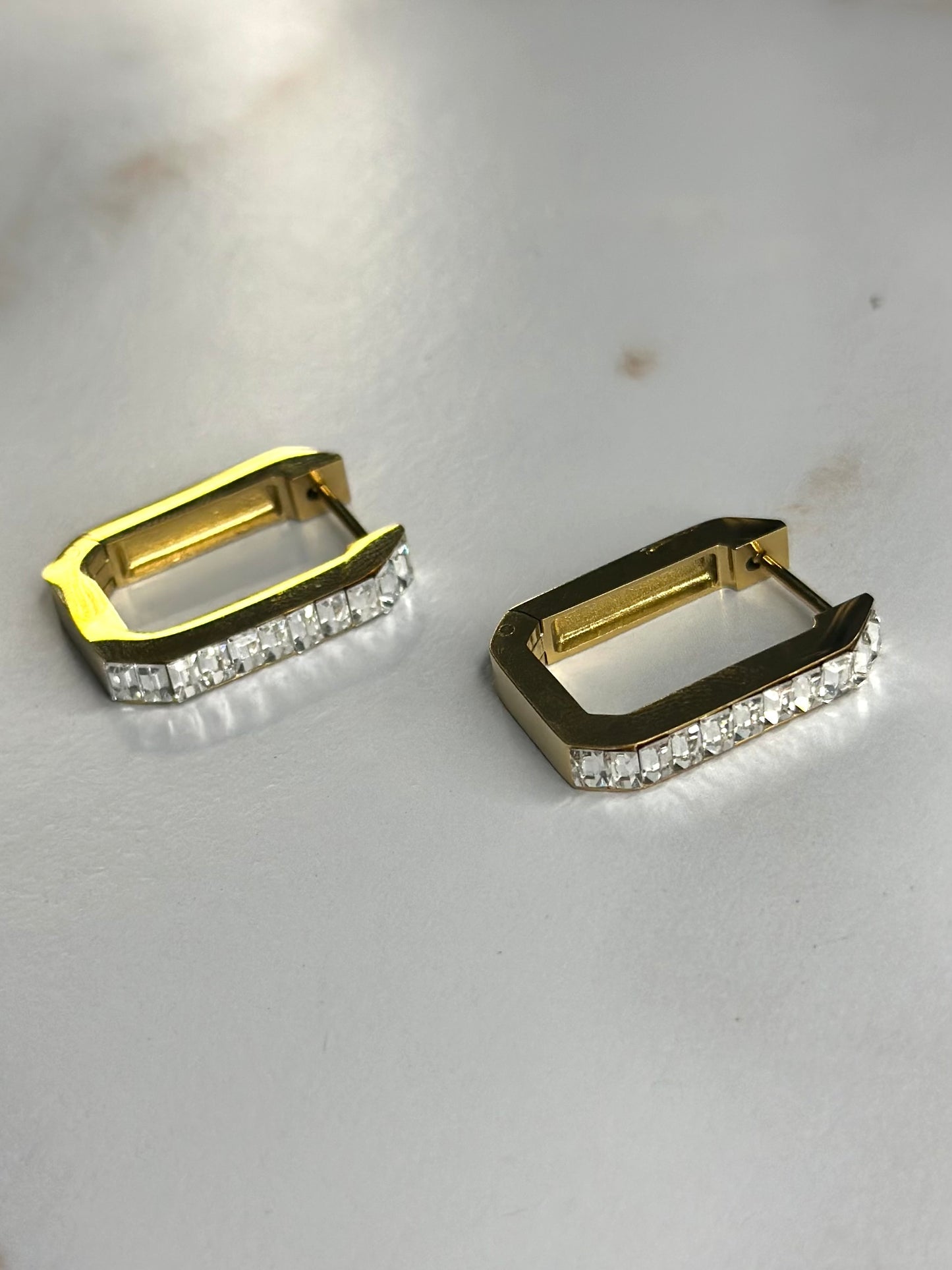 Madeline geometric hoops