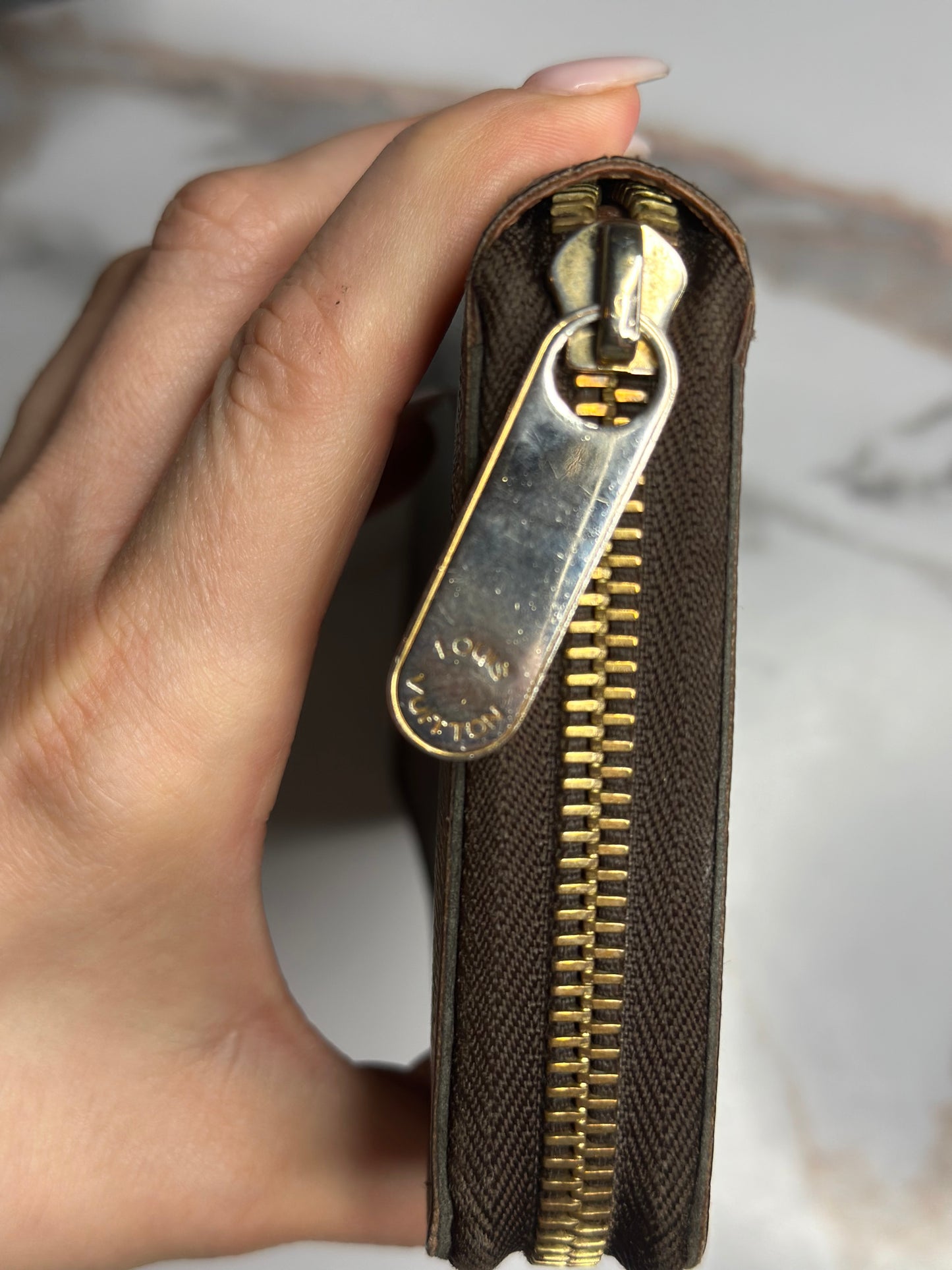 Pre-owned Louis Vuitton monogram canvas zippy wallet