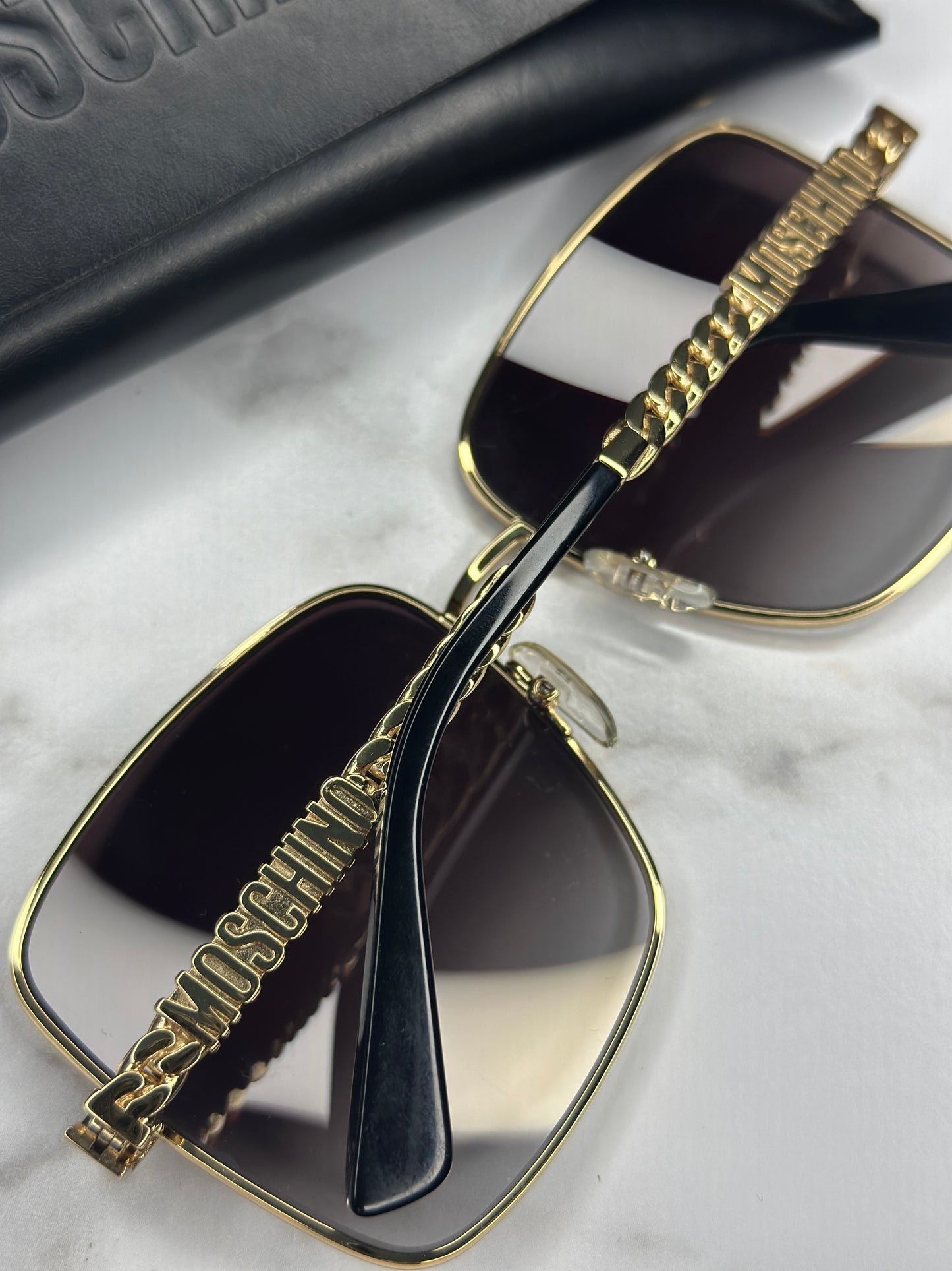 Pre-owned Moschino square sunglasses