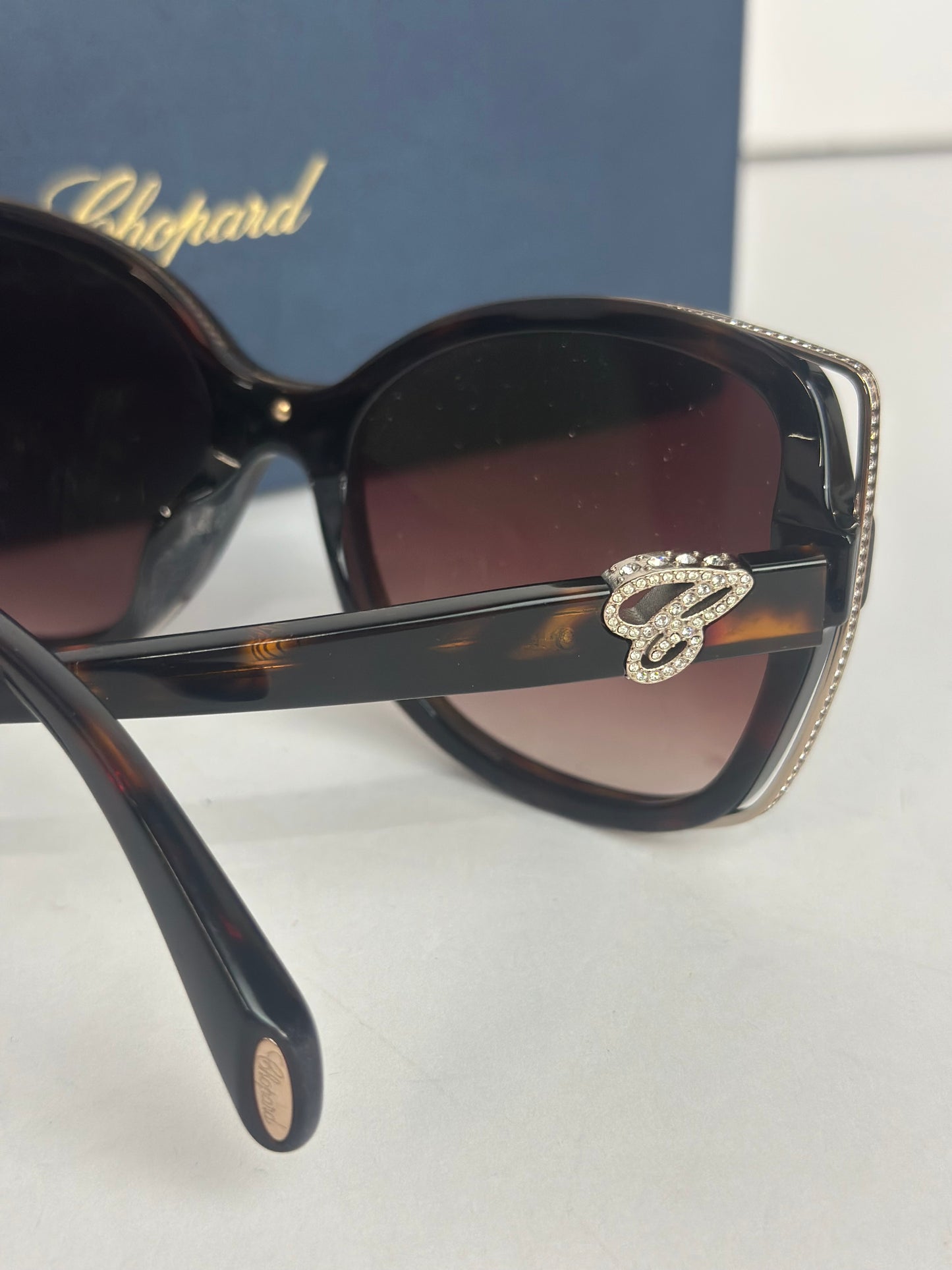 #20 Pre-Owned Chopard Tortise rhinestone embellished sunglasses