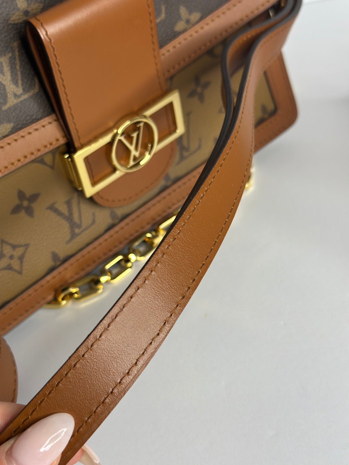Pre-owned Louis Vuitton reverse monogram Dauphine MM two way crossbody 