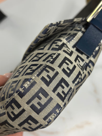 Pre-owned Fendi Zucchino Baguette Shoulder Bag in Blue