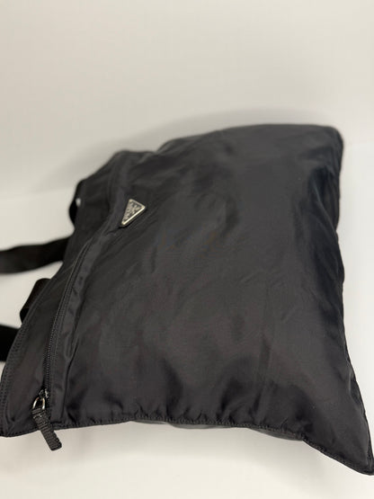 Pre-owned Prada black nylon shoulder tote