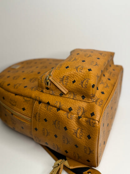 Pre-owned MCM backpack in the signature cognac Visetos monogram print