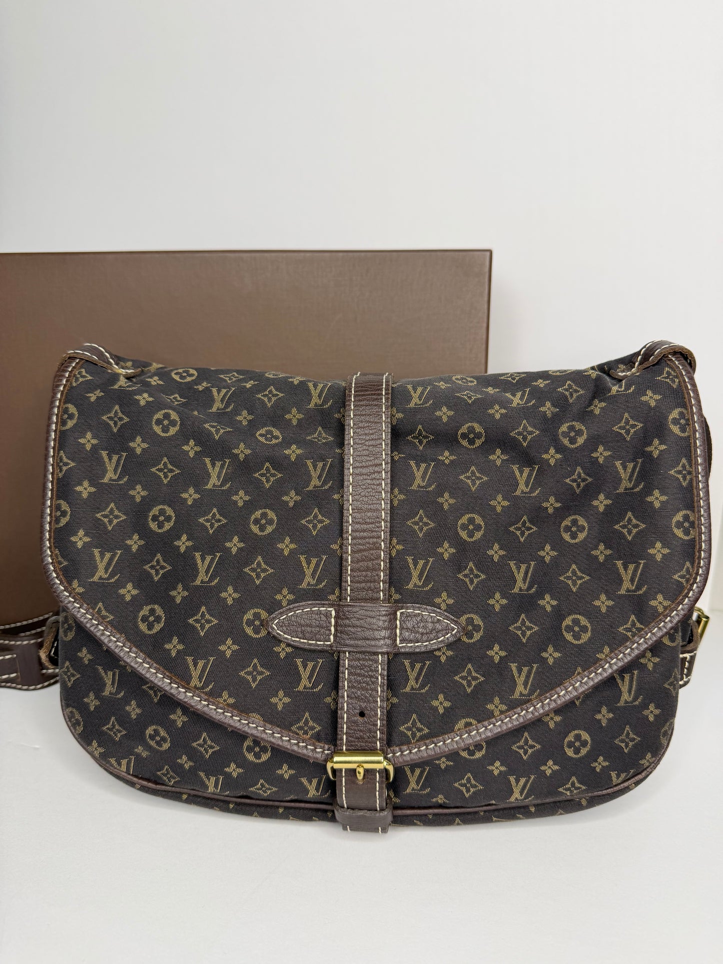 Pre-owned Louis Vuitton Monogram Mini Lin Saumur 30 crossbody