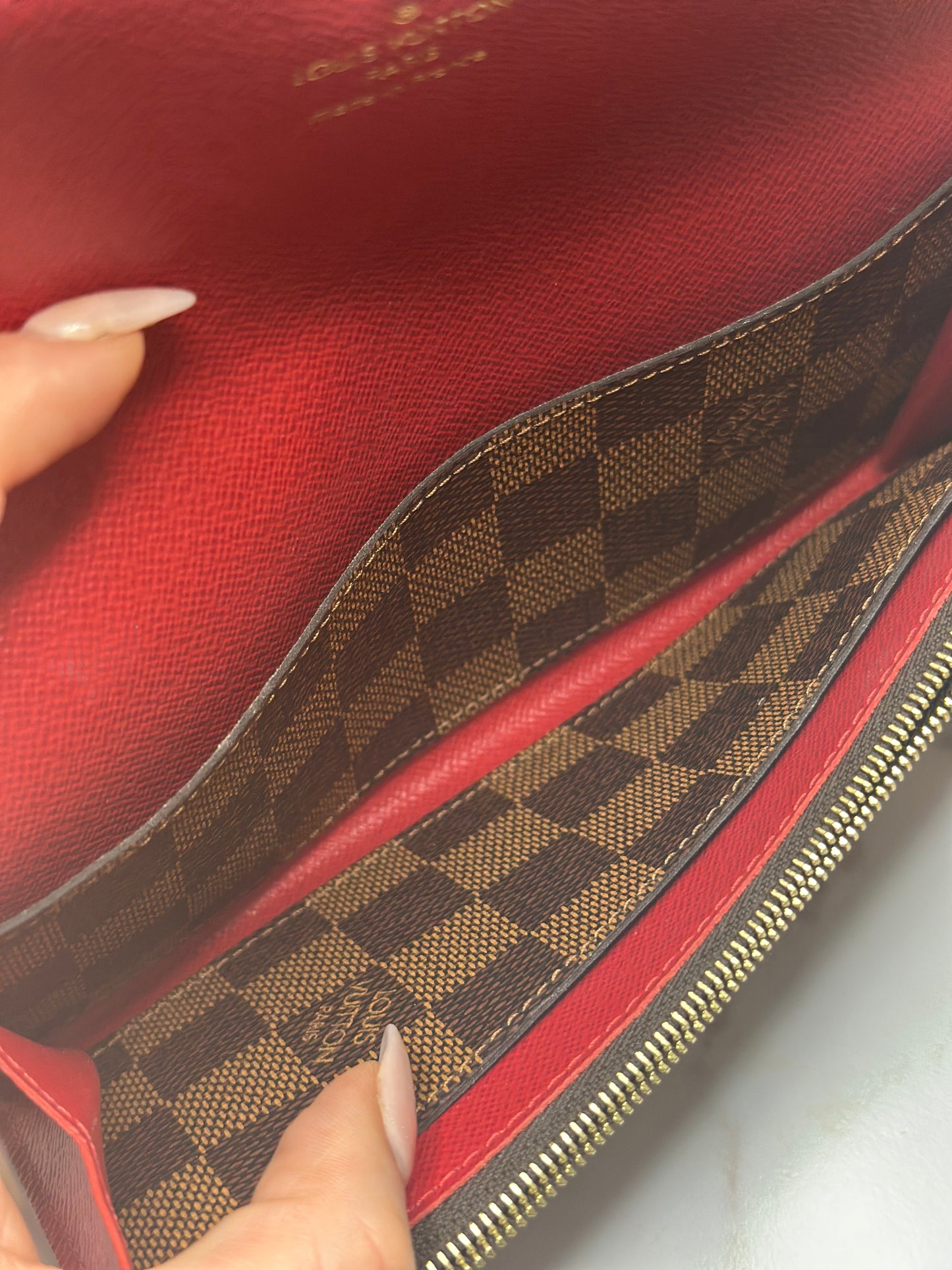 Pre-owned Louis Vuitton Damier Ebene Emilie Wallet