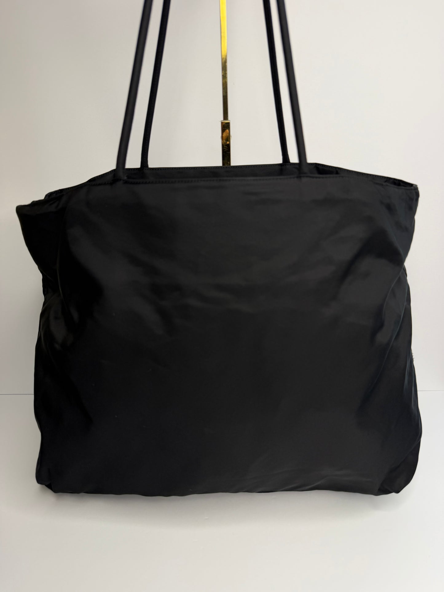 Pre-owned Prada black nylon shoulder tote