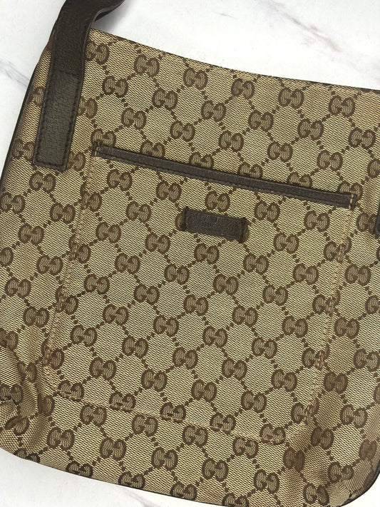 Pre-owned Gucci GG Canvas flat messenger small crossbody