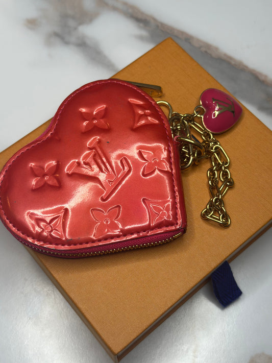 Pre-owned Louis Vuitton Vernis Heart Coin Purse Rose Pop