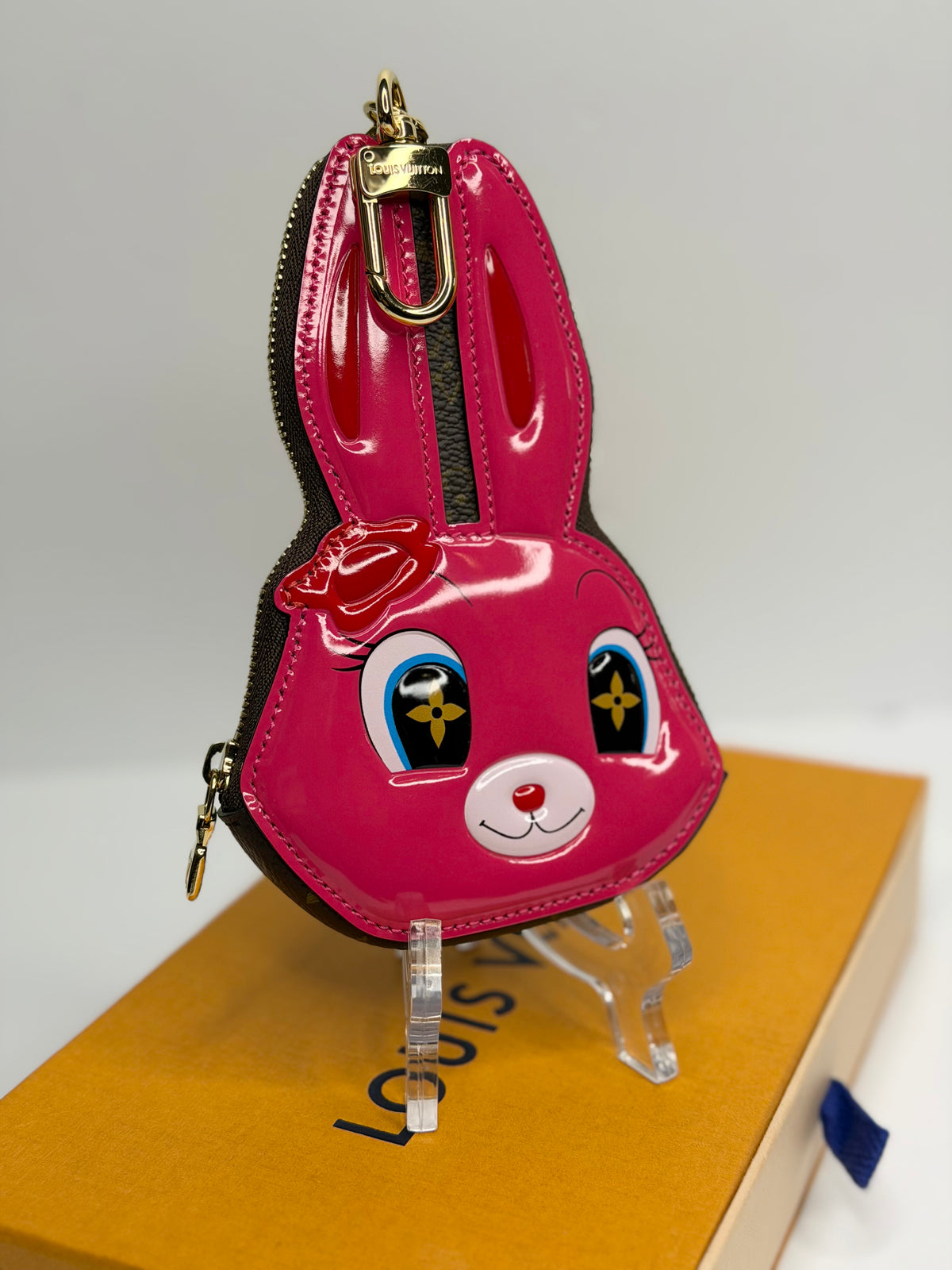 Pre-owned Louis Vuitton x Sun Yitian Animogram 2024 limited edition, rabbit charm