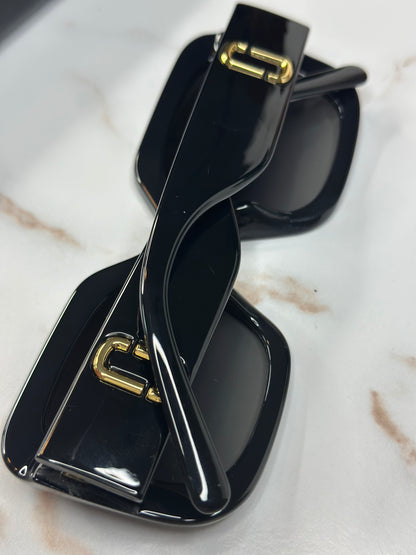 Pre-owned March Jacobs shiny black sunglasses