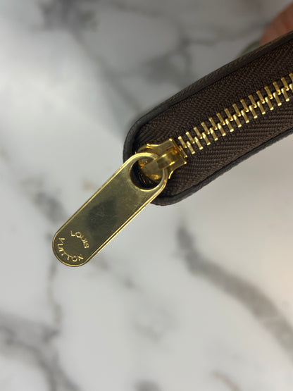 Pre-owned Louis Vuitton monogram canvas zippy organizer wallet