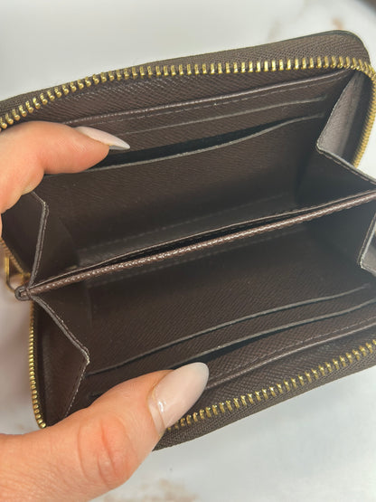 Pre-owned Louis Vuitton Damier Ebene compact wallet