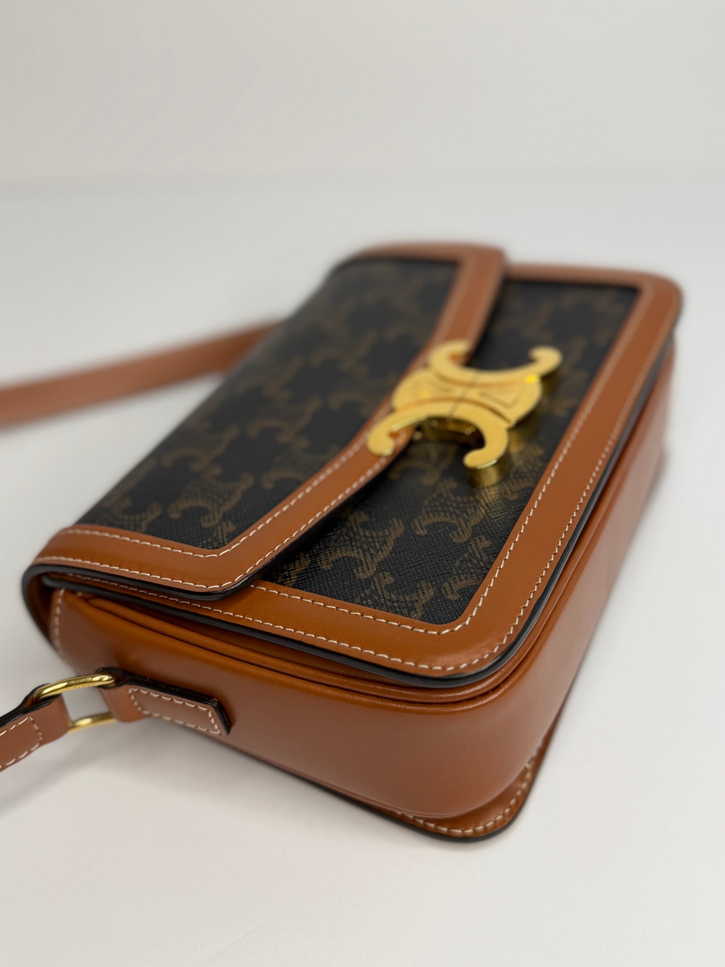 Pre-owned Celine TEEN TRIOMPHE BAG IN TRIOMPHE CANVAS AND CALFSKIN crossbody