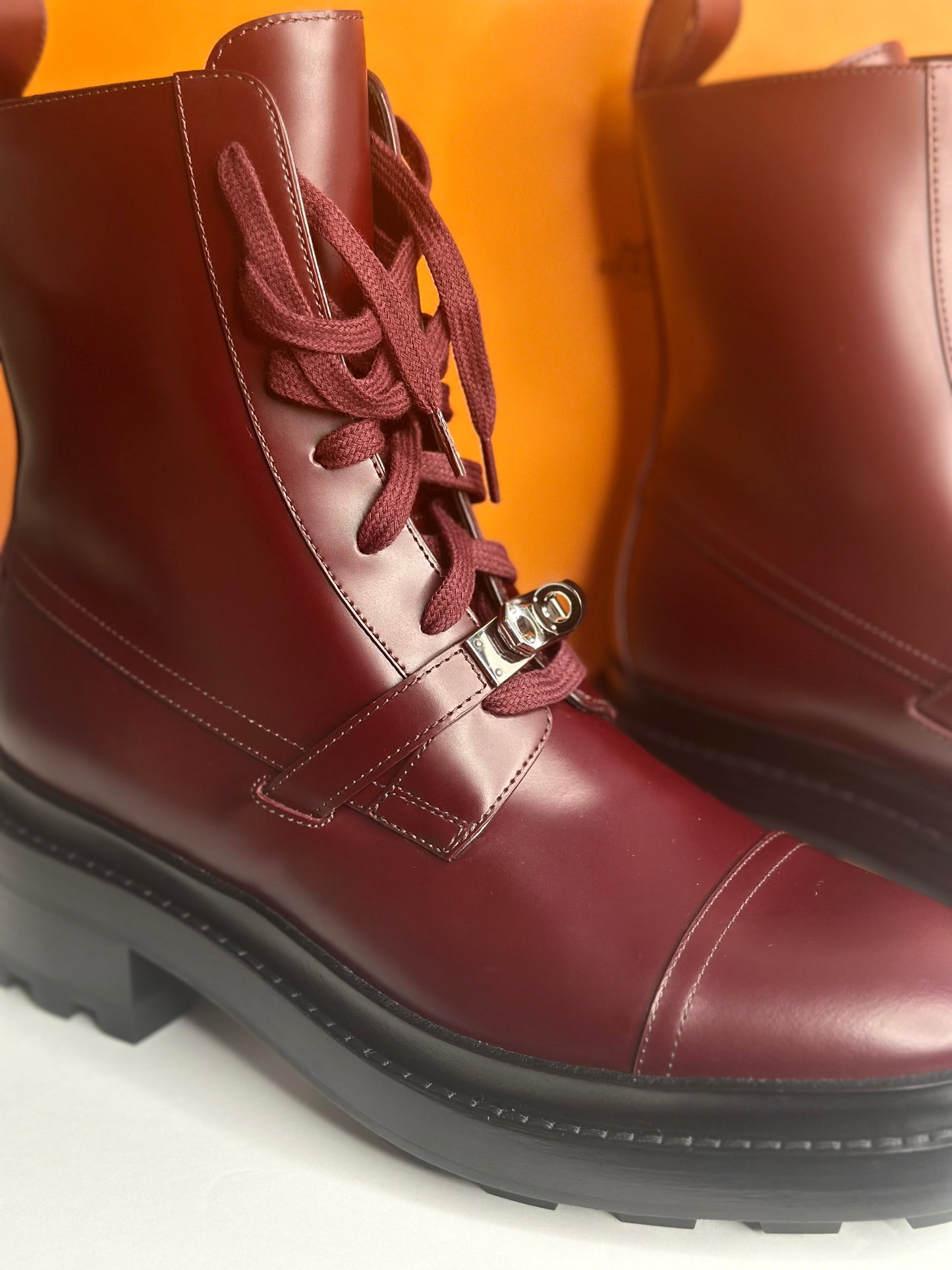 Pre-owned Hermes Bordeaux funk ankle boots