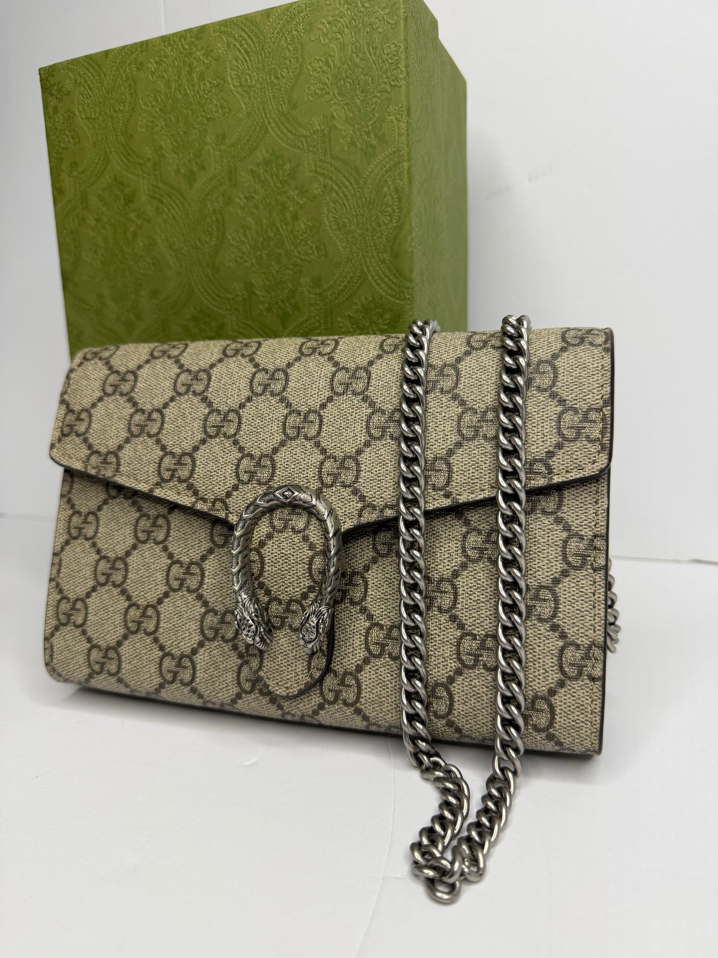 Pre-owned Gucci Dionysus supreme canvas wallet on chain, Crossbody