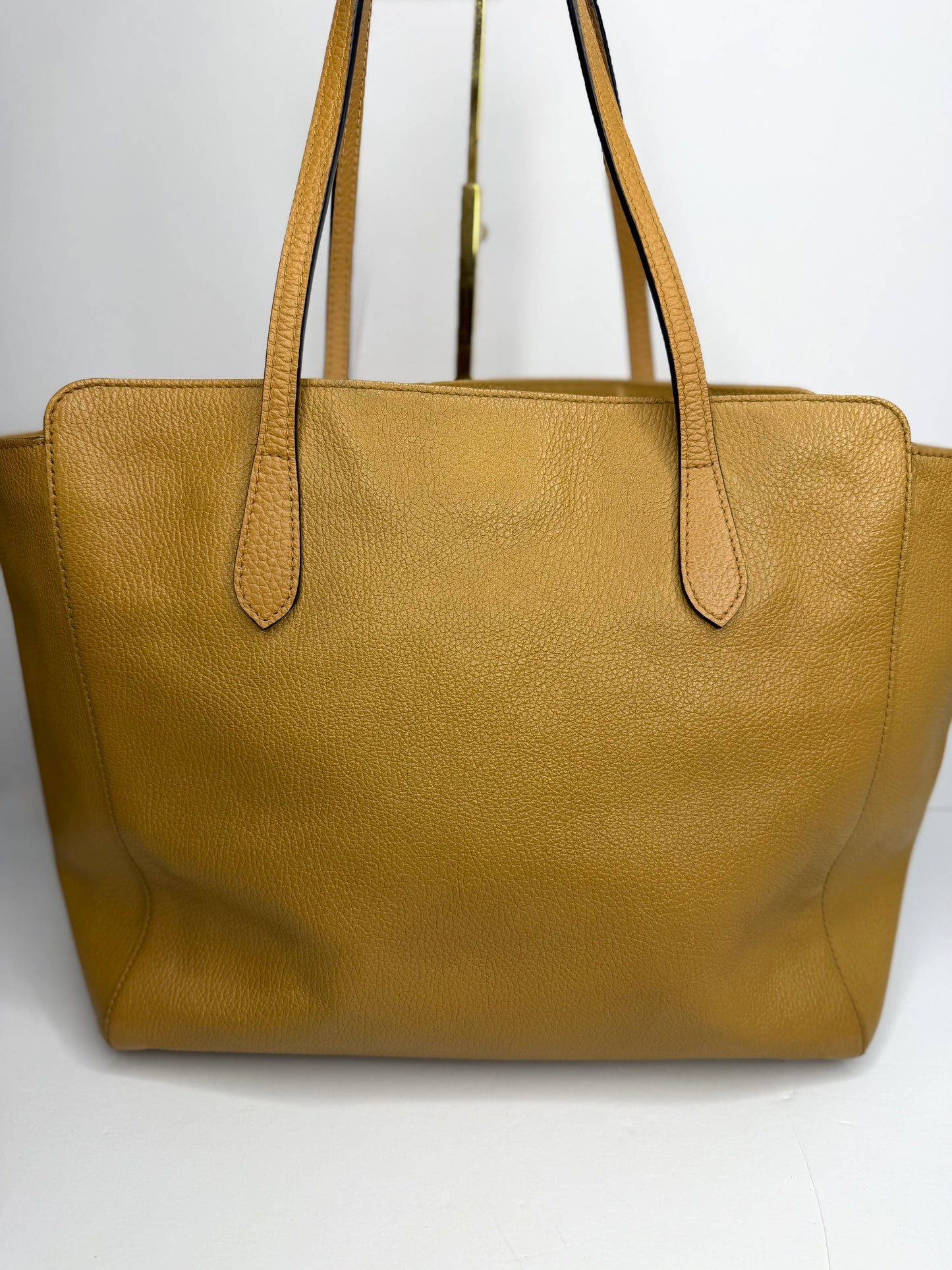 Pre-owned Gucci Interlocking logo Camel leather should tote