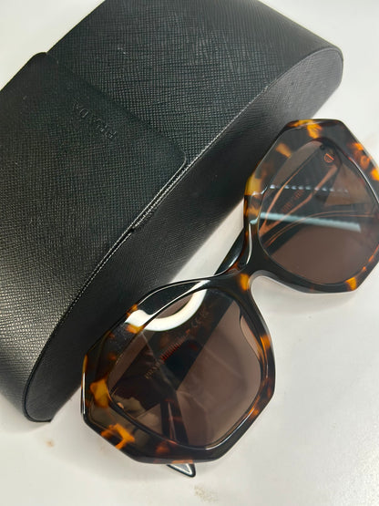 Pre-owned Prada Tortise sunglasses