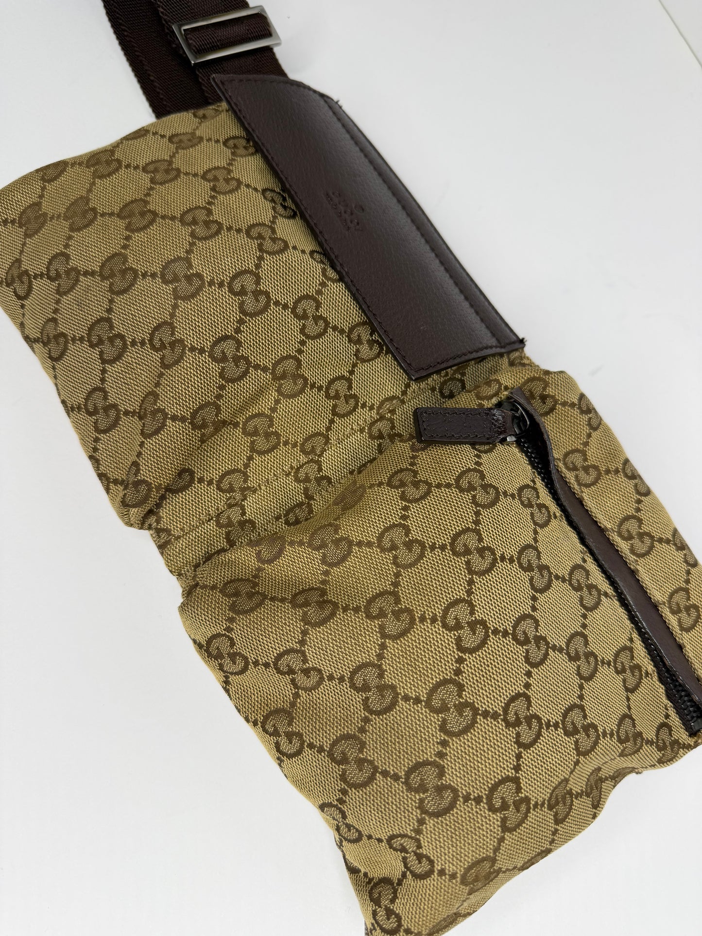 Pre-owned Gucci GG vintage double pocket belt bag