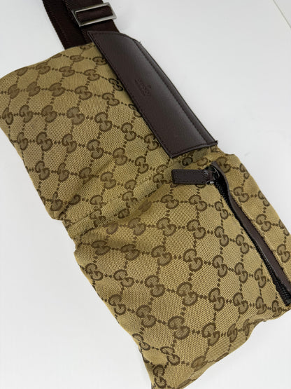 Pre-owned Gucci GG vintage double pocket belt bag