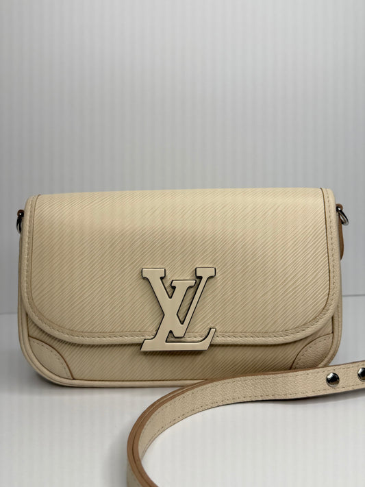 Pre-owned Louis Vuitton Buci crossbody bag in Quartz White Epi leather