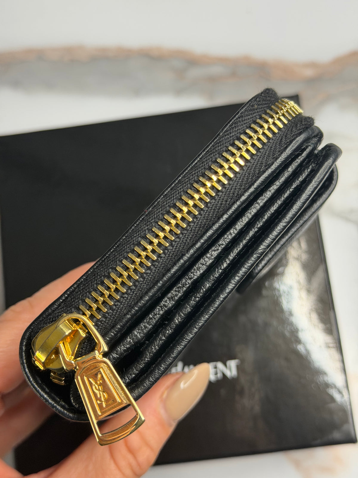 Pre-owned Saint Laurent black, leather, compact zip wallet
