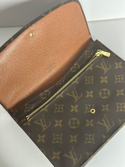 Pre-owned Louis Vuitton monogram canvas Pochette Rabat 23