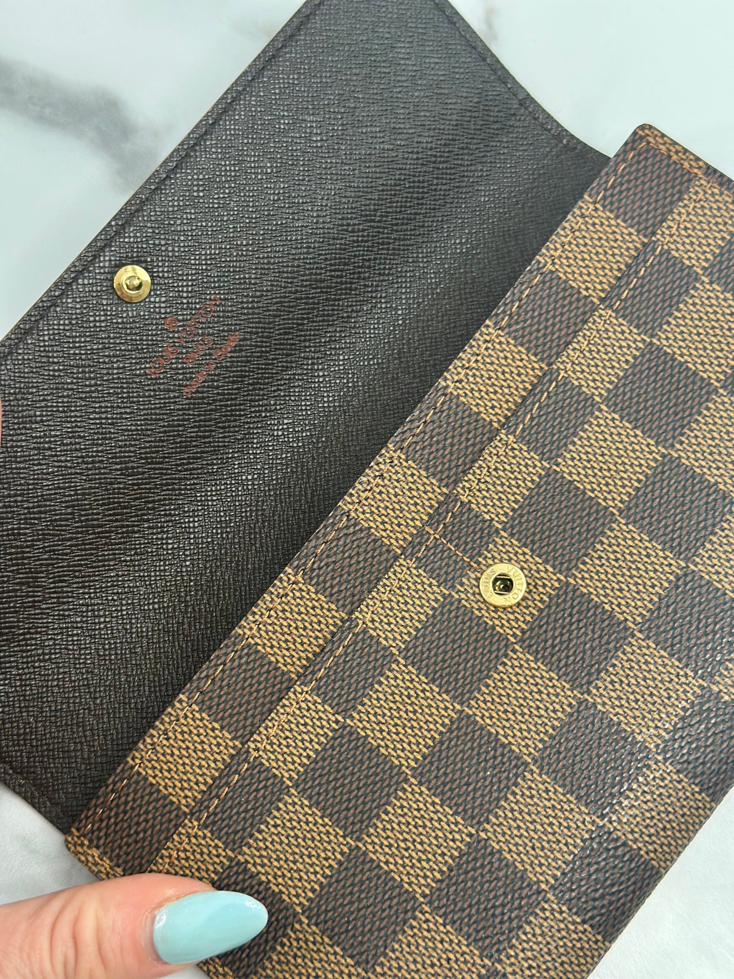 Pre-owned Louis Vuitton Damier Ebene Sarah Wallet￼