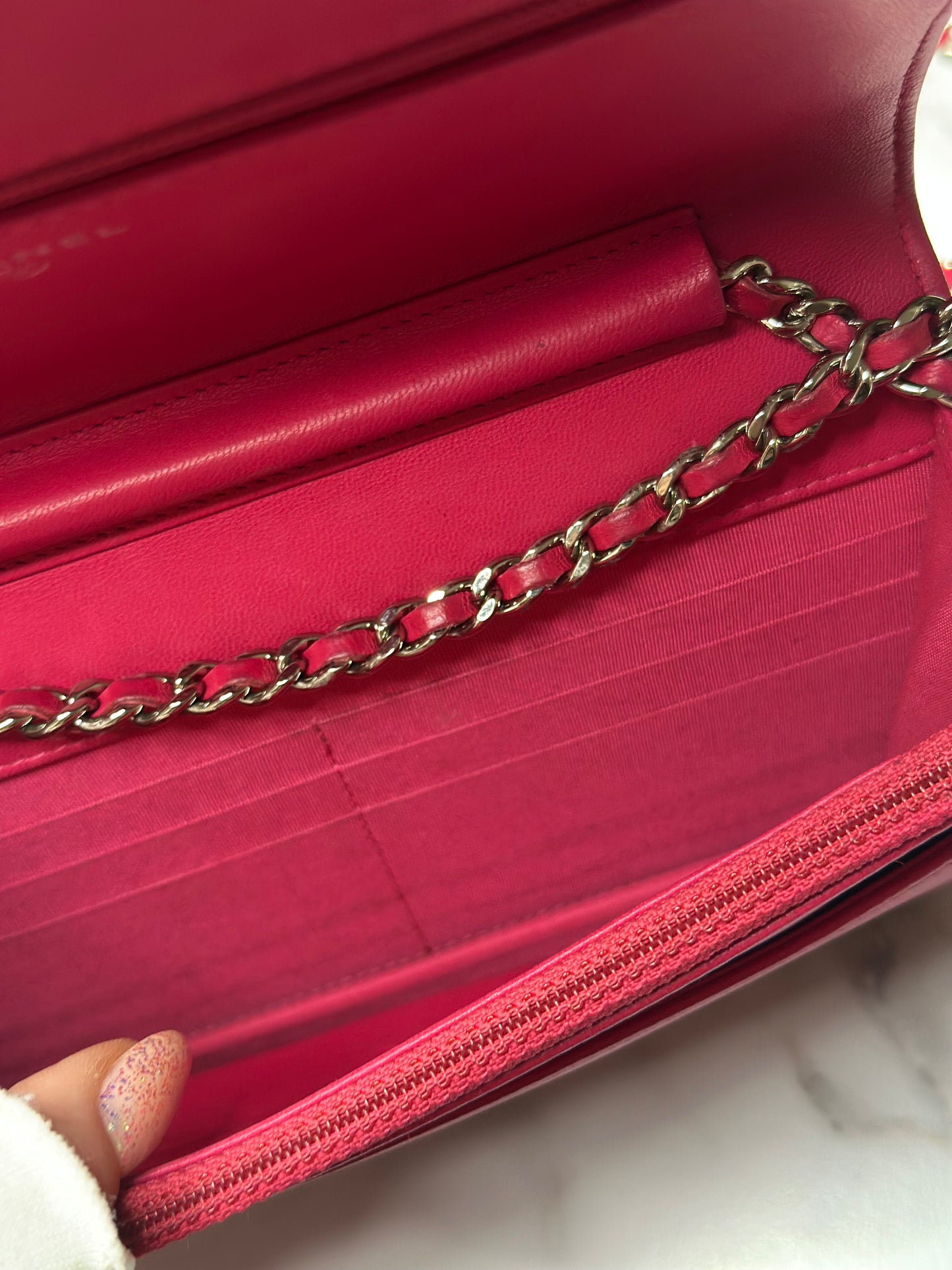 Pre-owned Chanel hot pink quilted caviar wallet on chain
