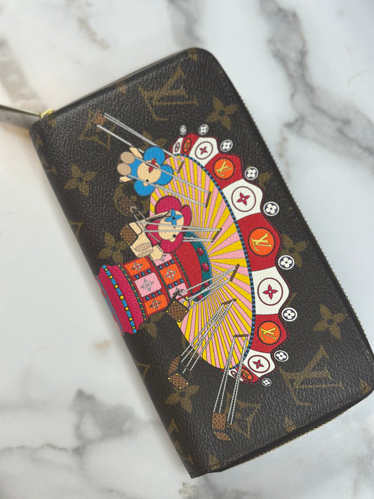 Pre-owned Louis Vuitton Vivienne mascot from the 2020 Christmas Animation collection zippy