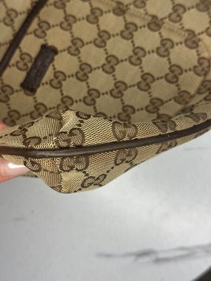 Pre-owned Gucci GG Canvas flat messenger small crossbody