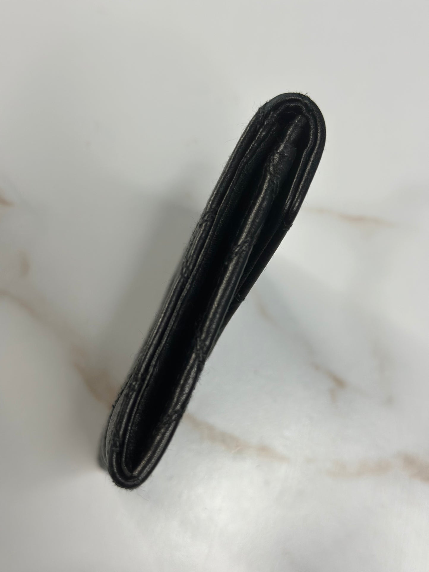 Pre-owned Chanel quilted calf skin leather Vintage card holder