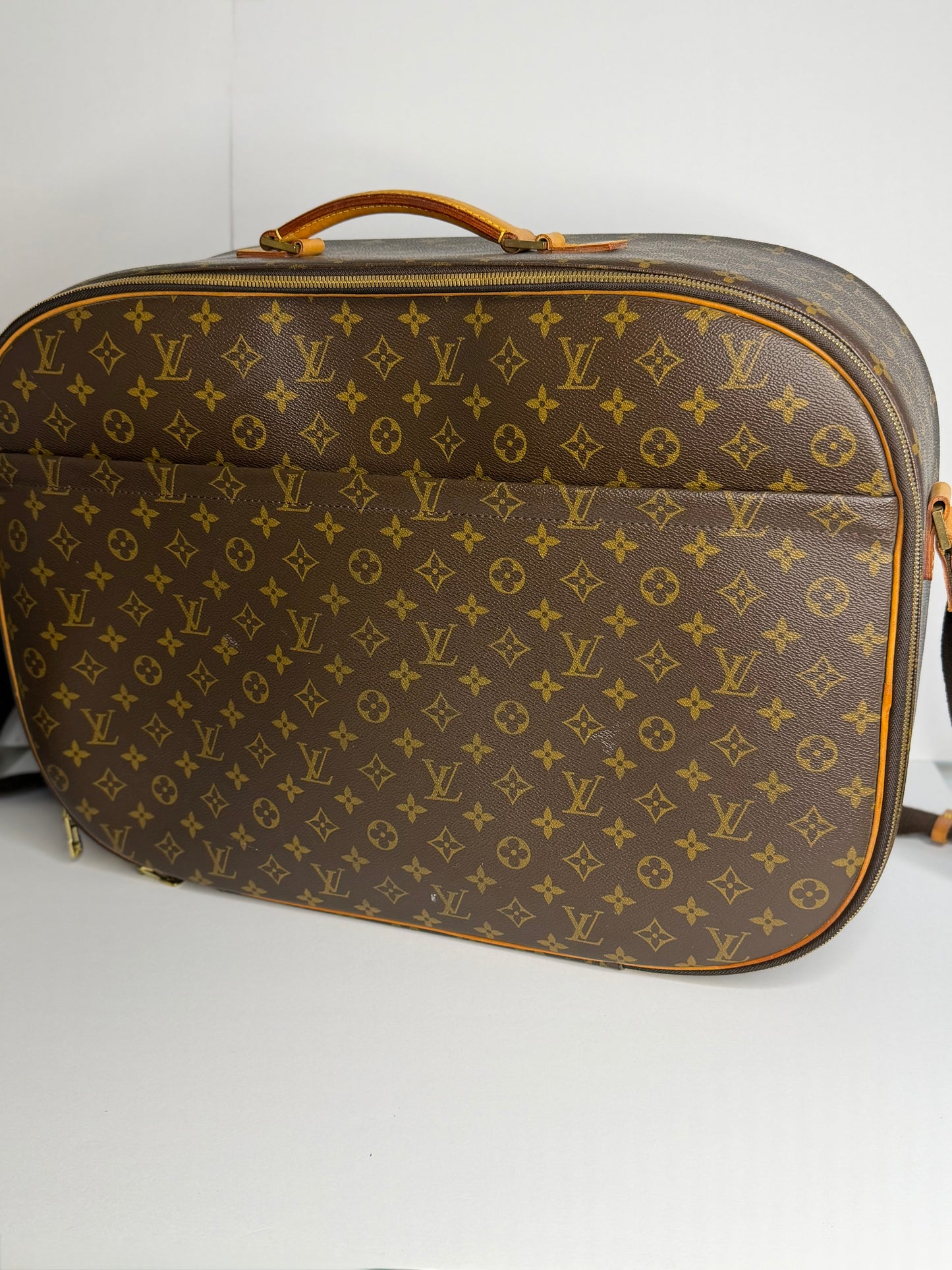 Pre-owned Louis Vuitton monogram canvas Packall GM luggage