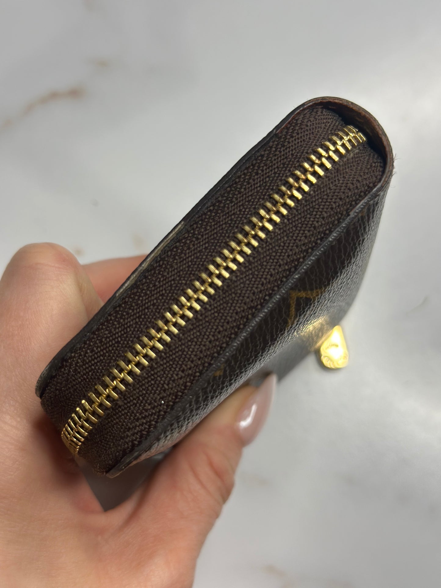 Pre-owned Louis Vuitton monogram canvas compact zippy wallet