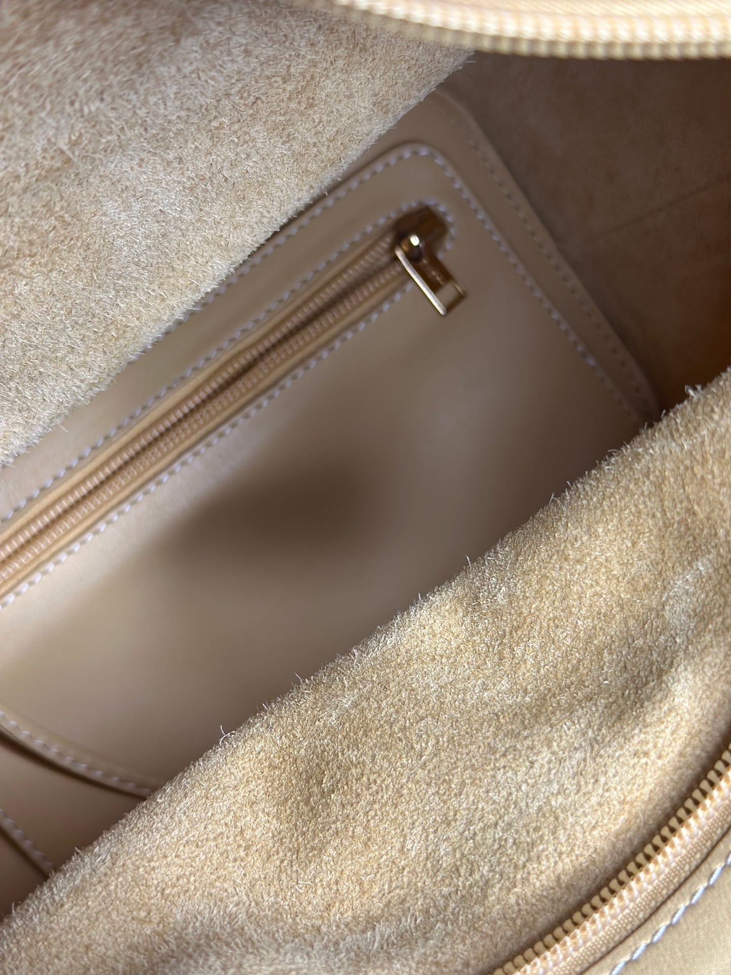 Pre-owned Loewe Yellow calfskin leather vintage bucket bag