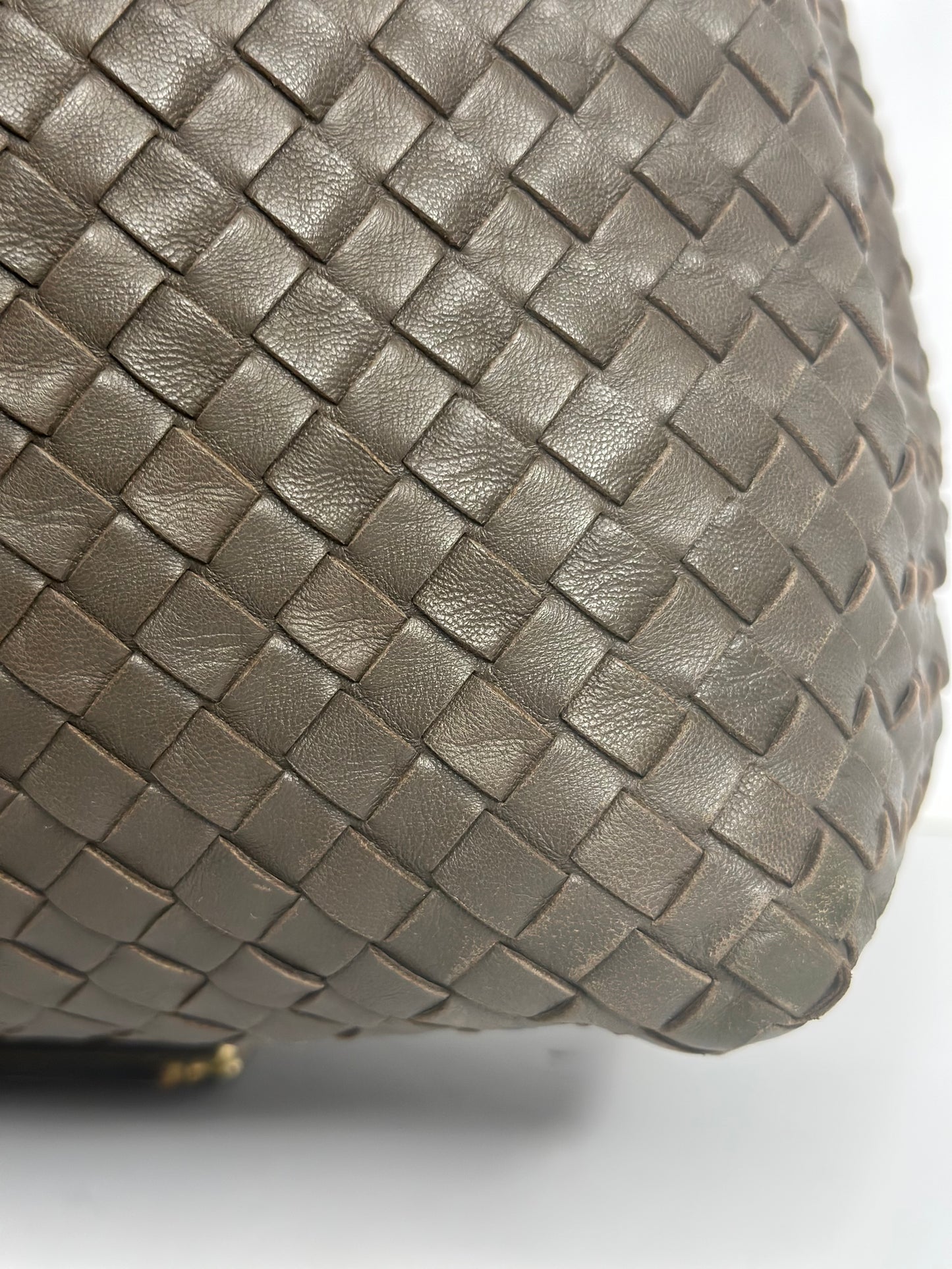 Pre-owned Bottega Veneta taupe-brown Intrecciato Tote