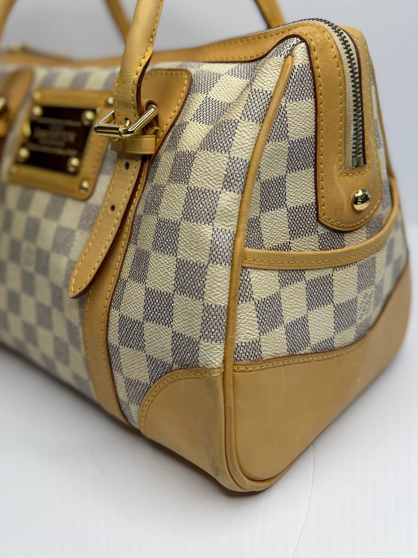 Pre-owned Louis Vuitton Damier Azur Berkeley tote