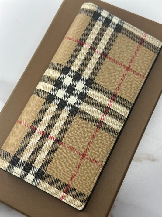 Pre-owned Burberry coated canvas Continental wallet