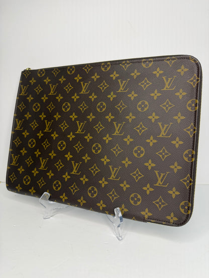 Pre-owned Louis Vuitton monogram canvas Poche Documents