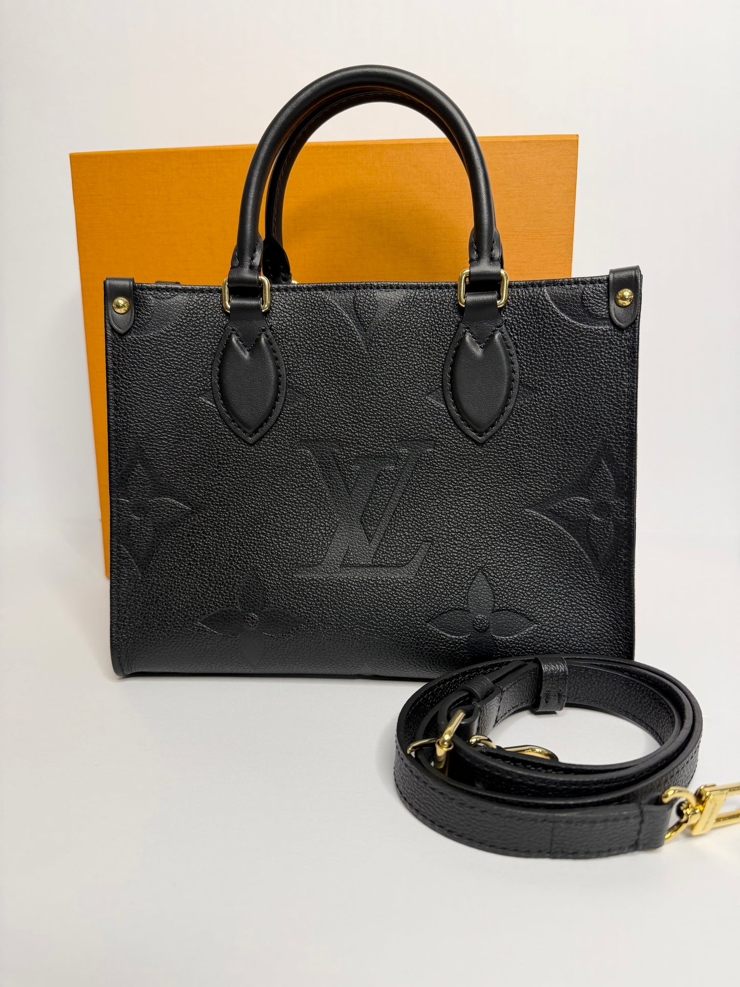 Pre-owned Louis Vuitton Black Empriente leather on the go PM two way tote