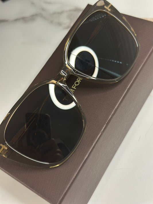Pre-owned Tom Ford Smokey grey cat eye frames