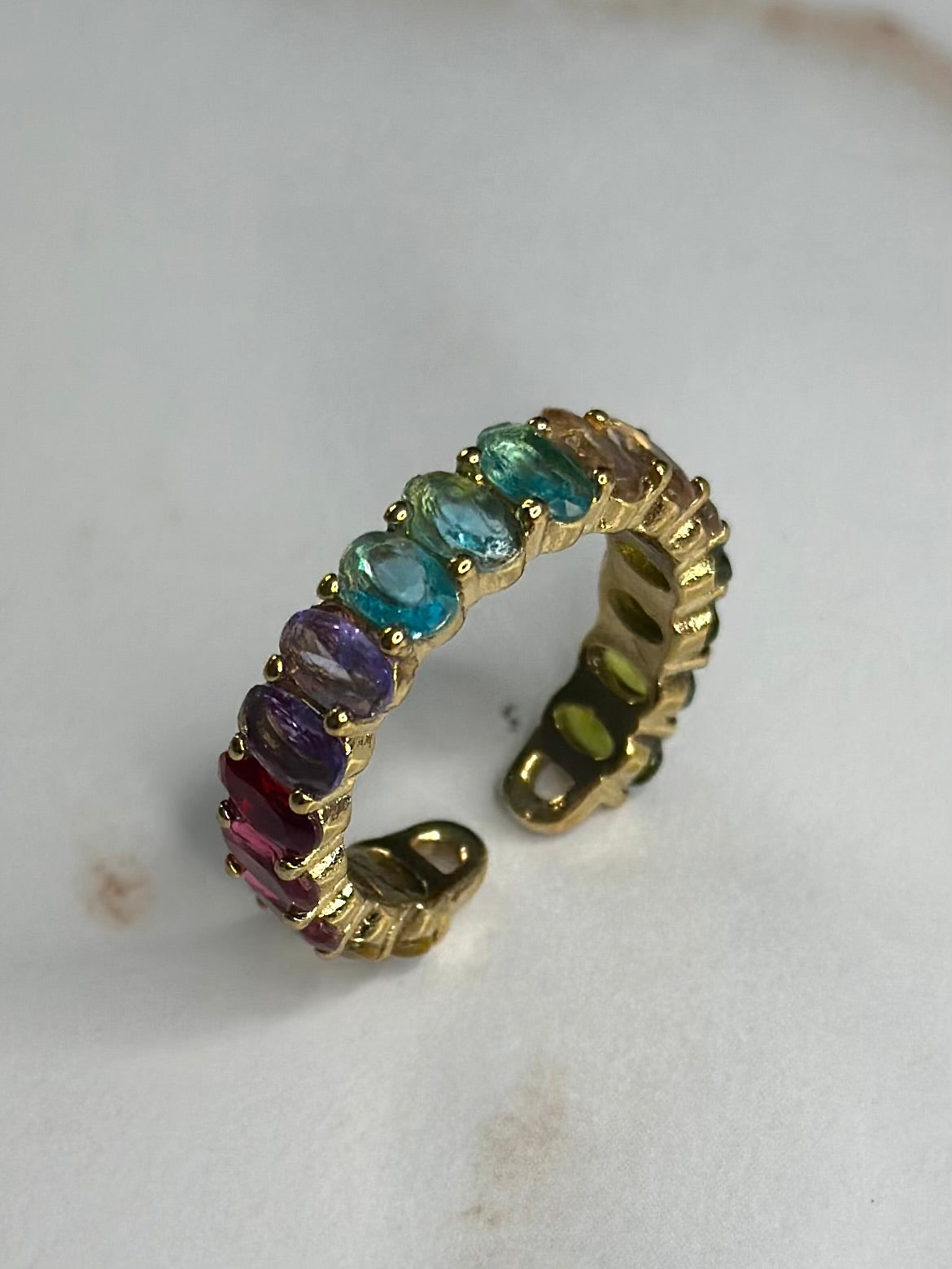 Multicolor adjustable ring