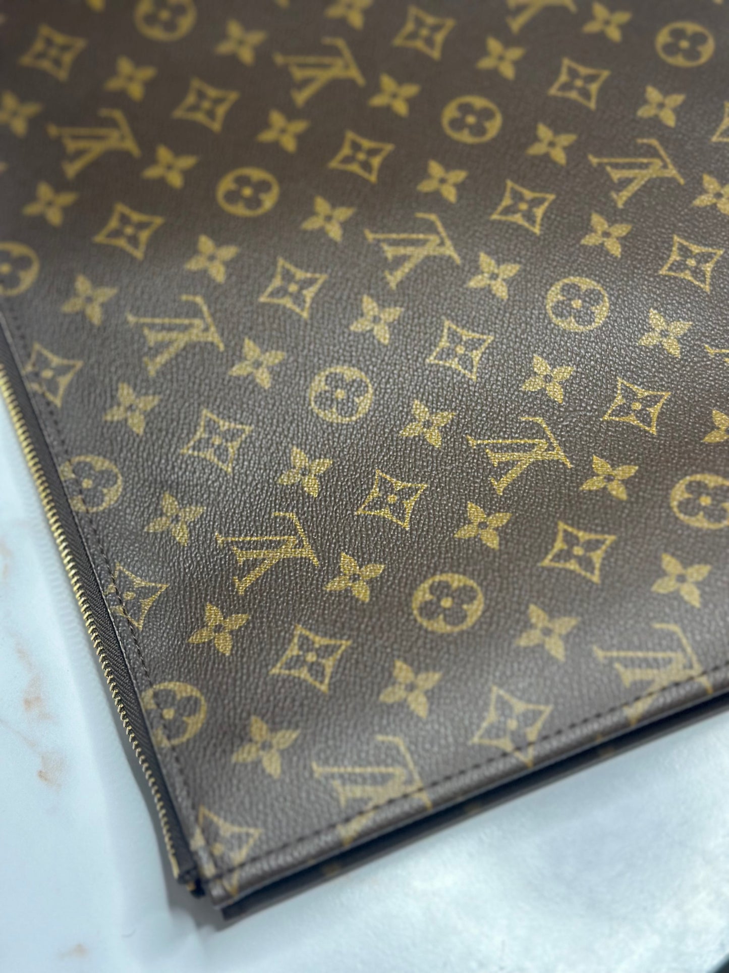 Pre-owned Louis Vuitton monogram canvas document case