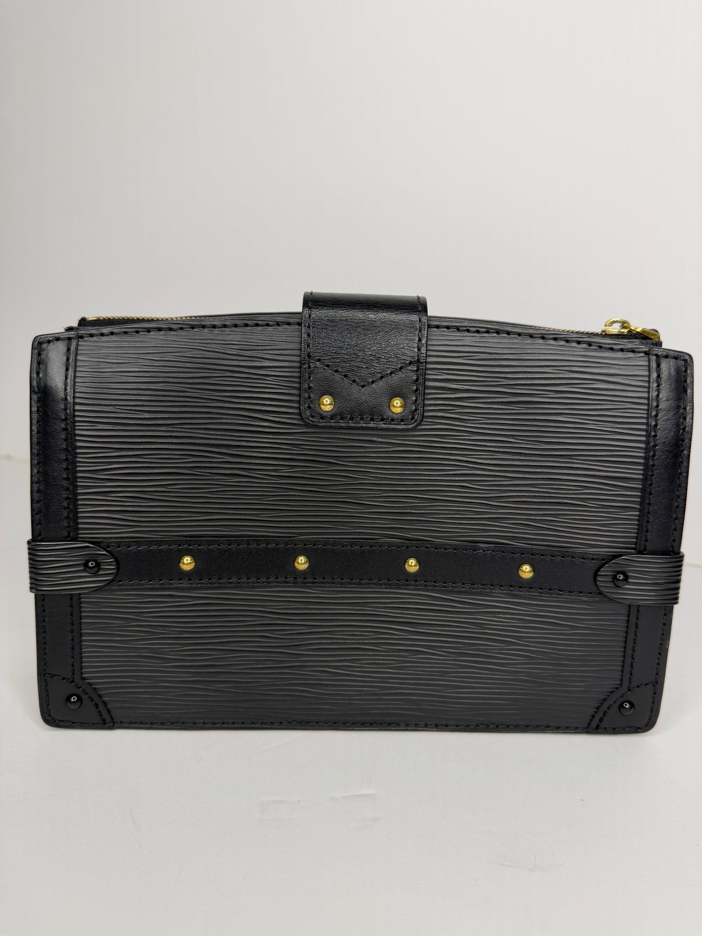 Pre-owned Louis Vuitton Trunk Clutch in black Epi leather with gold-tone hardware crossbody
