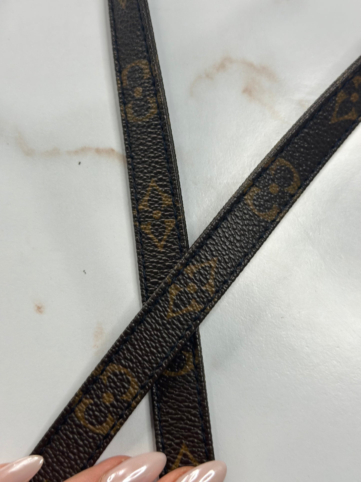 Pre-owned Louis Vuitton monogram canvas Crossbody strap