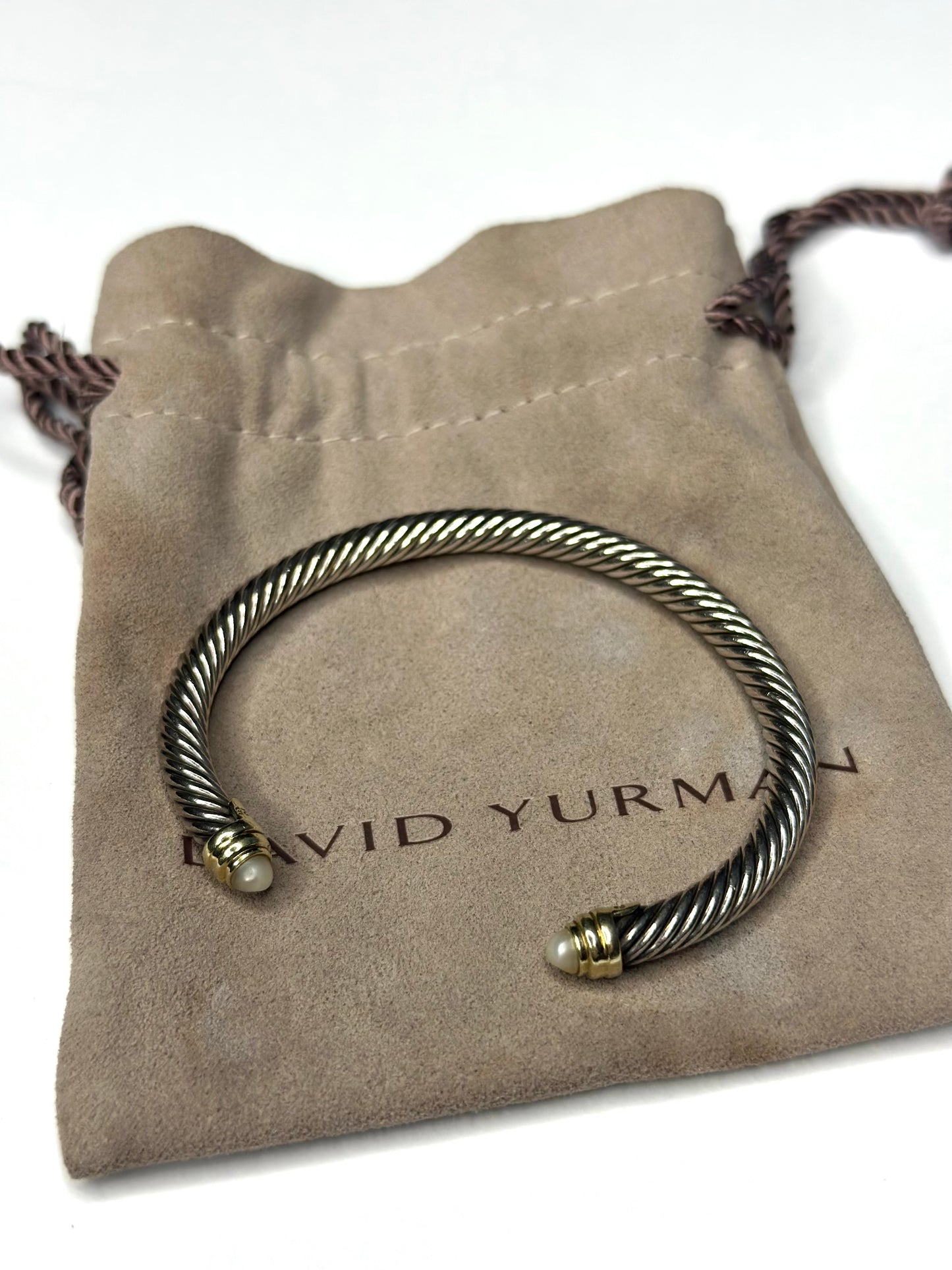 Pre-owned David Yurman Cable Classics bracelet made of sterling silver and 14k gold with pearl accents