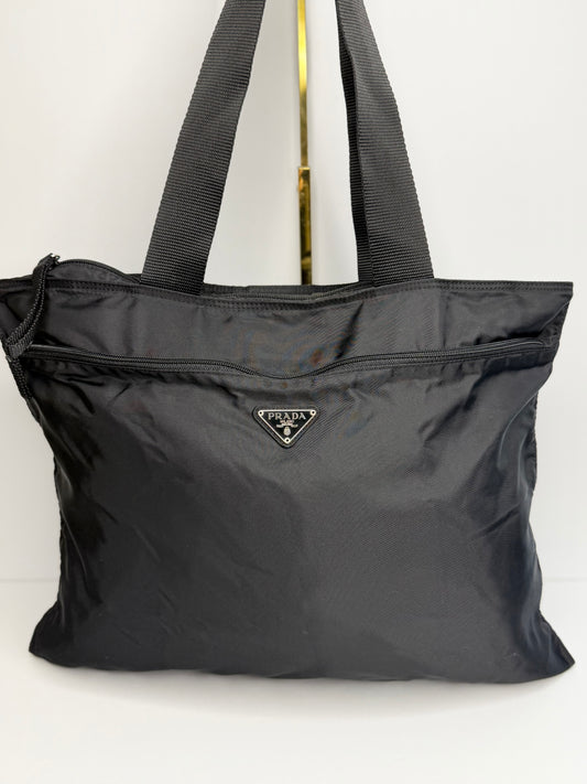 Pre-owned Prada black nylon shoulder tote