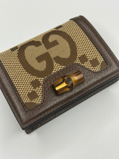 Pre-owned Gucci Diana Jumbo GG Bamboo Wallet Beige Brown
Compact Bifold Canvas